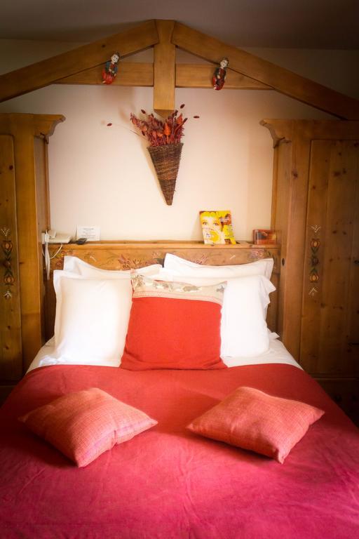 Le Bonheur Dans Le Pre Hotel Lucinges Kamer foto
